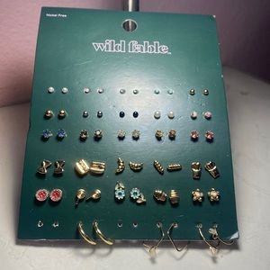 Wild fables ear ring set
